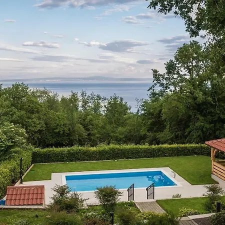 Bona Ventura With Sea View Near Opatija